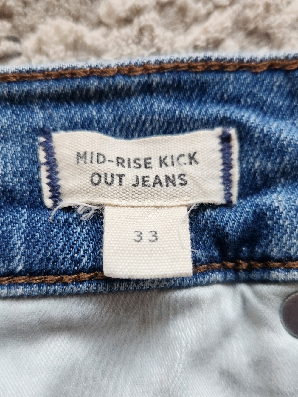 Madewell Mid Rise Kick Out Jeans - Picture 4 of 5